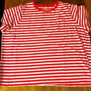 Red and white land’s end shirt
